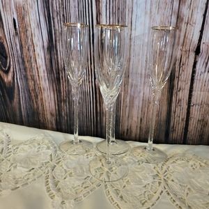 Lenox 4 Pieces Fluted Champagne Glasses With 22 Kt Gold Rim Twist  Stem